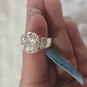 GENUINE MOISSONITE 925 PURE Silver Women's Ring Size 5